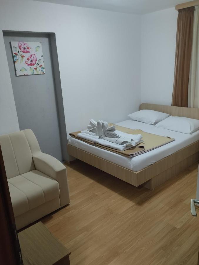 Pansion Danijel Hotel Medugorje Bagian luar foto