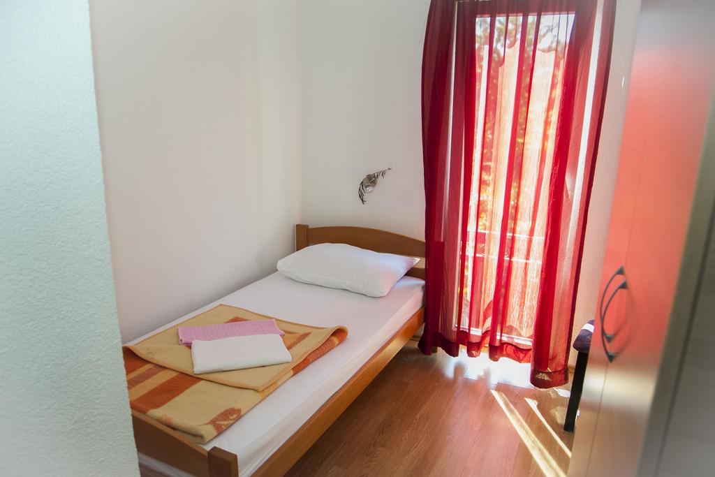 Pansion Danijel Hotel Medugorje Bagian luar foto