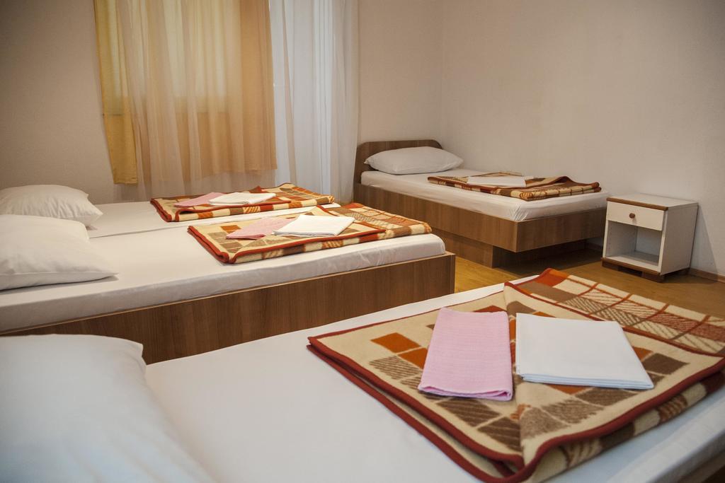 Pansion Danijel Hotel Medugorje Bagian luar foto